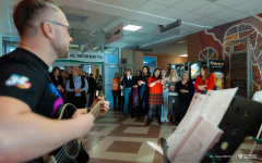 2026-01-21-koncert-prorektora-ds-studenckich-dla-WOŚP-fot-Iryna-Mikhno-PB