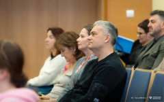 2026-01-23-Wykład-PZP-o Szczęściu, którego szukamy tam, gdzie go nie ma-PZP-Dostępna PB-fot-Iryna-Mikhno-PB