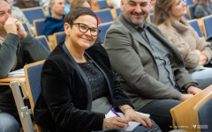 2026-01-23-Wykład-PZP-o Szczęściu, którego szukamy tam, gdzie go nie ma-PZP-Dostępna PB-fot-Iryna-Mikhno-PB