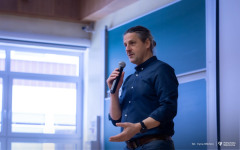 2026-01-23-Wykład-PZP-o Szczęściu, którego szukamy tam, gdzie go nie ma-PZP-Dostępna PB-fot-Iryna-Mikhno-PB