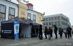 2026-01-25-Studenci-kół-naukowych-na-rynku-kosciuszki-w-finale-WOŚP-fot-Iryna-Mikhno-PB