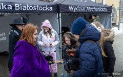 2026-01-25-Studenci-kół-naukowych-na-rynku-kosciuszki-w-finale-WOŚP-fot-Iryna-Mikhno-PB