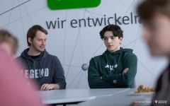 2026-01-28-Kawka-z-profesorem-fot-Dariusz-Piekut-PB