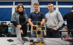 Projekty-studentów-I-roku-mechatroniki-i-AiR-fot-Maciej-Giedrojć-Juraha-PB