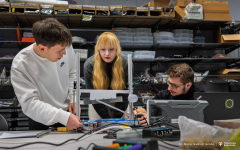 Projekty-studentów-I-roku-mechatroniki-i-AiR-fot-Maciej-Giedrojć-Juraha-PB