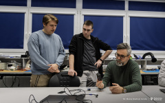 Projekty-studentów-I-roku-mechatroniki-i-AiR-fot-Maciej-Giedrojć-Juraha-PB