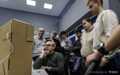 Projekty-studentów-I-roku-mechatroniki-i-AiR-fot-Maciej-Giedrojć-Juraha-PB