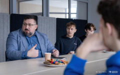 2026-02-25-Kawka-z-profesorem-WM-dr hab. inż-Dariusz-Perkowski-prof-PB-fot-Iryna-Mikhno-PB