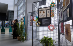 2026-06-16-otwarcie-wystawy-Barwy-Matematyki-w-Bibliotece-PB-fot-Iryna-Mikhno-PB