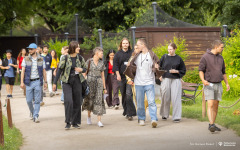 2026-07-06-Szkoła-letnia-zwiedzanie-Białegostoku-fot-Dariusz-Piekut-PB
