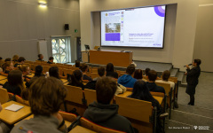 2025-11-21-Across-fot-Dariusz-Piekut-PB