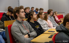 2025-11-21-Across-fot-Dariusz-Piekut-PB