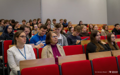 2025-11-21-Across-fot-Dariusz-Piekut-PB