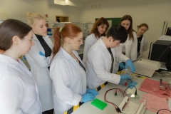 2023.05.16_Biotechnologia-zajecia_fot.-Dariusz-Piekut_PB-106