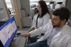 2023.05.16_Biotechnologia-zajecia_fot.-Dariusz-Piekut_PB-54