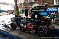 Zespół Cerber Motorsport z Politechniki Białostockiej pracuje nad bolidem CMS-08 w Hali Maszyn Wydziału Mechanicznego, fot. Agnieszka Sakowicz-Stasiulewicz