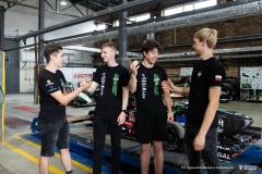 Zespół Cerber Motorsport z Politechniki Białostockiej pracuje nad bolidem CMS-08 w Hali Maszyn Wydziału Mechanicznego, fot. Agnieszka Sakowicz-Stasiulewicz