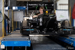 Zespół Cerber Motorsport z Politechniki Białostockiej pracuje nad bolidem CMS-08 w Hali Maszyn Wydziału Mechanicznego, fot. Agnieszka Sakowicz-Stasiulewicz