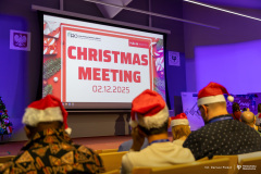 2025-12-02-Christmas-Meeting-fot-Dariusz-Piekut-PB