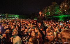 2025-09-13-Dla-Ciebie-Festiwal-na-Politechnice-Białostockiej-fot-Maciej-Giedrojć-Juraha-PB