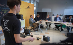 2025-04-16-El-Robo-Mech-fot-Maciej-Giedrojc-Juraha-33