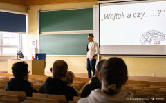 2026-02-27 "Wykład Etanol, czyli pomiędzy przyjemnością a cierpieniem" fot. Aleksandra Kamińska PB