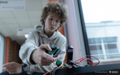 2026-04-15-El-Robo-Mech-fot-Dariusz-Piekut-PB-52