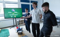 2026-04-15-El-Robo-Mech-fot-Dariusz-Piekut-PB-69