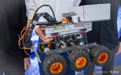 2024-04-17-El-Robo-Mech-fot-Dariusz-Piekut