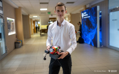 2024-04-17-El-Robo-Mech-fot-Dariusz-Piekut