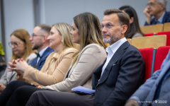 2025-10-17-Young-PoloniaTech-Academy-fot-Dariusz-Piekut-PB
