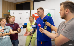 2026-06-30-Politechnika-Białostocka-na-breifingu-dot.-hulajnóg-fot-Dariusz-Piekut-PB