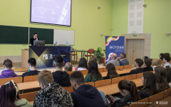 2025-05-29-Uniwersytet-Europejski-Across-debata-inkluzywność-i-równość-fot-Maciej-Giedrojc-Juraha