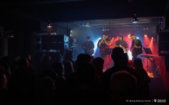 2025-10-24-Koncert-Kultowej-Akadery-fot-Maciej-Giedrojc-Juracha