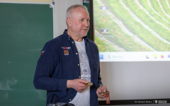 2025-04-02-Jarosław-Kazberuk-spotkanie-z-studentami-WM-fot-Dariusz-Piekut-PB