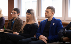 2025-12-10-Kawka-z-profesorem-fot-Iryna-Mikhno-PB