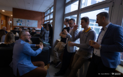 2025-12-10-Kawka-z-profesorem-fot-Iryna-Mikhno-PB