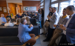 2025-12-10-Kawka-z-profesorem-fot-Iryna-Mikhno-PB