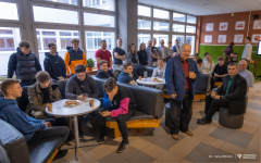 2025-12-10-Kawka-z-profesorem-fot-Iryna-Mikhno-PB