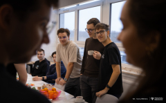 2025-12-10-Kawka-z-profesorem-fot-Iryna-Mikhno-PB