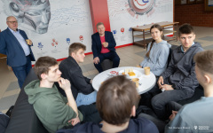 026-03-25-Kawka-z-profesorem-fot-Dariusz-Piekut-PB