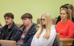 2025-03-31-WIZ-Agenda-AI-w-marketingu-fot-Iryna-Mikhno-PB-10
