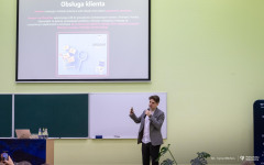 2025-03-31-WIZ-Agenda-AI-w-marketingu-fot-Iryna-Mikhno-PB-25