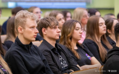 2025-03-31-WIZ-Agenda-AI-w-marketingu-fot-Iryna-Mikhno-PB-34