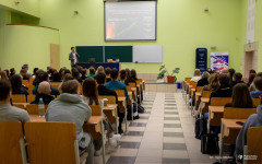 2025-03-31-WIZ-Agenda-AI-w-marketingu-fot-Iryna-Mikhno-PB-50