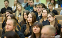 2025-03-31-WIZ-Agenda-AI-w-marketingu-fot-Iryna-Mikhno-PB-6