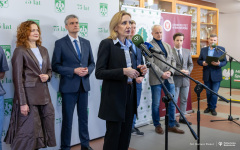 2025-12-02-Konferencja-prasowa-jubileusz-AZS-fot-Dariusz-Piekut-PB