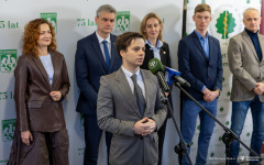 2025-12-02-Konferencja-prasowa-jubileusz-AZS-fot-Dariusz-Piekut-PB