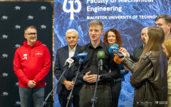 2025-03-25-konferencja-prasowa-gokart-Igora-Ponichtery-–-zawodnika-kartingowego-z-Bialegostoku-fot-Iryna-Mikhno-32