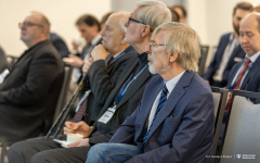 2025-01-21-XXI-Konferencja-Światłowody-i-ich-zastosowania-fot-Dariusz-Piekut